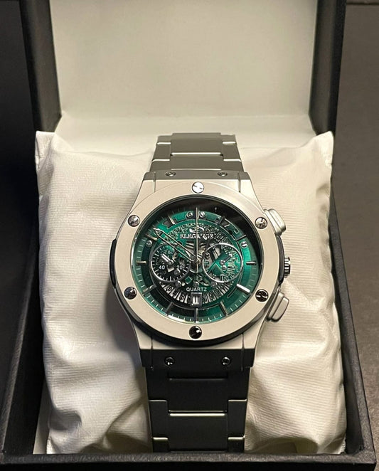 Elegant Green Dial Chronograph Quartz Watch – Stainless Steel